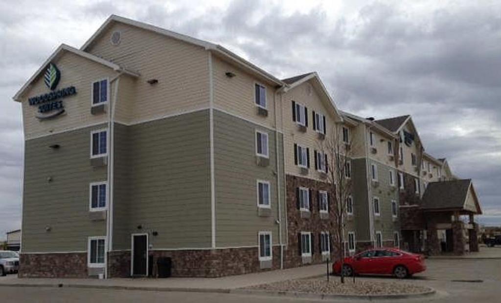 Suburban Studios Watford City المظهر الخارجي الصورة